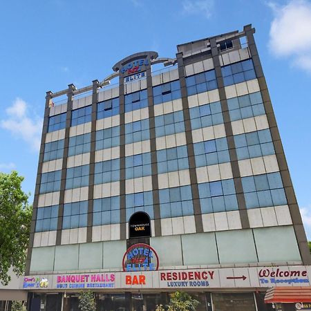 Super Townhouse Oak Lb Nagar Ramoji Hotell Hyderabad Eksteriør bilde