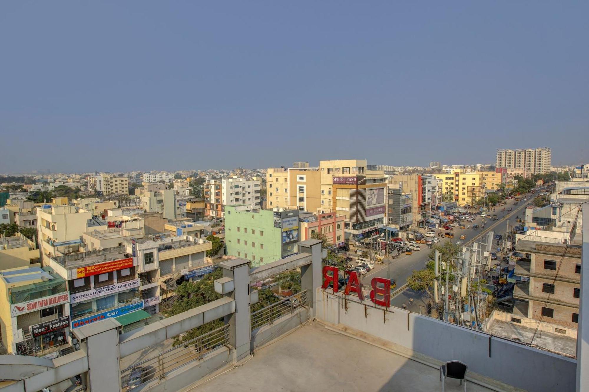 Super Townhouse Oak Lb Nagar Ramoji Hotell Hyderabad Eksteriør bilde